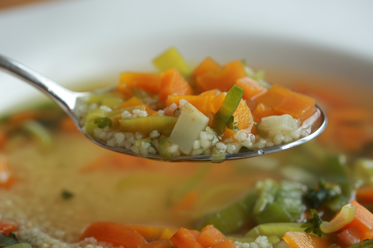Gemüsesuppe mit Couscous – ayogado